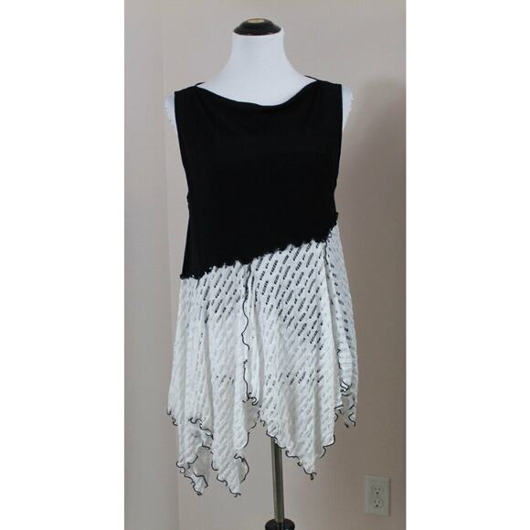 GISELLE SHEPATIN Sz M Medium Black White Mesh Tank Sleeveless Top NWT 288.00 - Picture 1 of 7